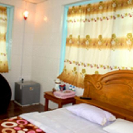Ever Green Hotel Hsipaw Buitenkant foto