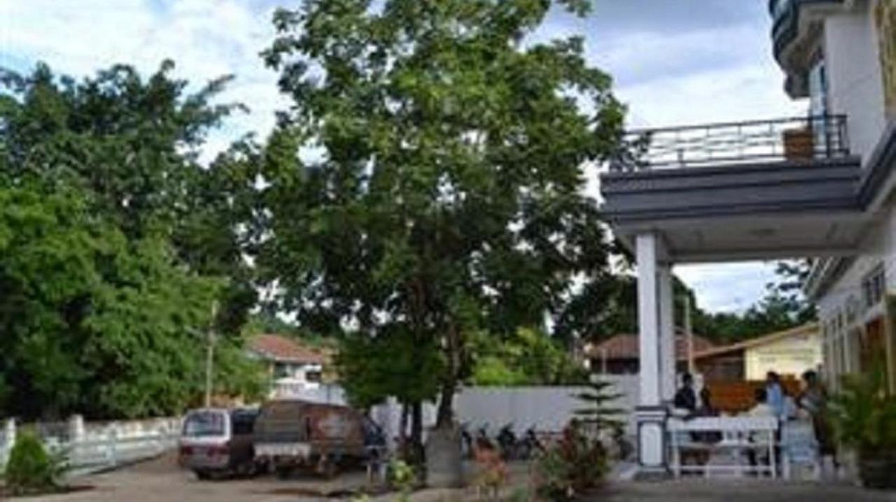 Ever Green Hotel Hsipaw Buitenkant foto